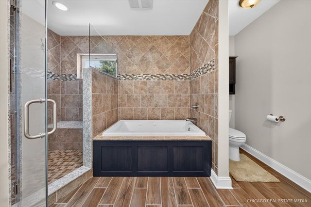 661 Hickman Lane, Woodstock, IL 60098