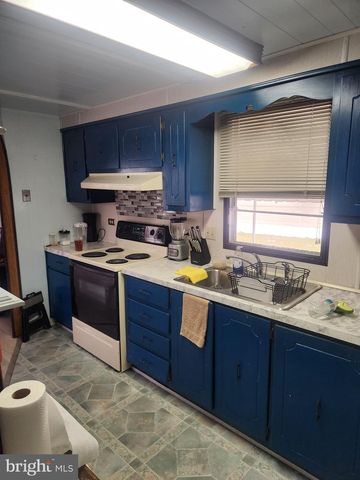 802 9TH AVE, Wilmington, DE 19808