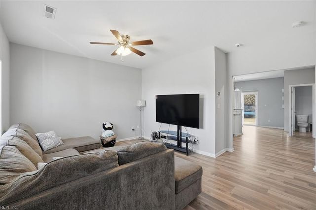 425 Culloden ST, Suffolk, VA 23434