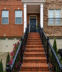 6008 Manchester Circle, Roswell, GA 30075
