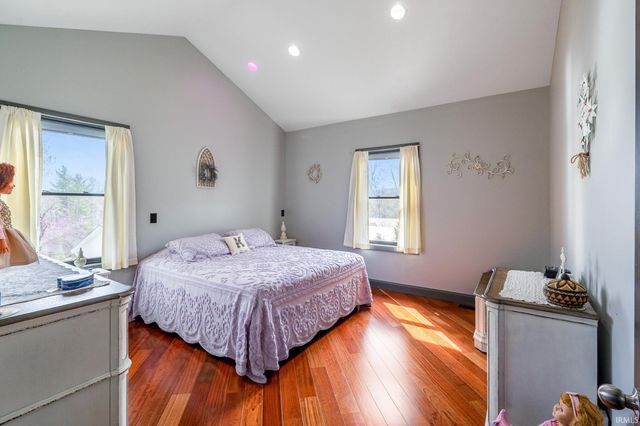 220 N Jefferson Street, Nashville, IN 47448