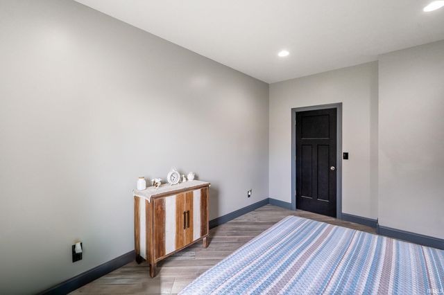 220 N Jefferson Street, Nashville, IN 47448