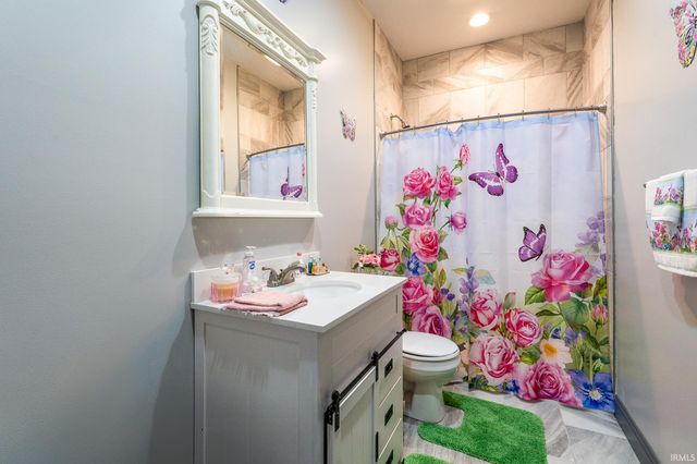 220 N Jefferson Street, Nashville, IN 47448