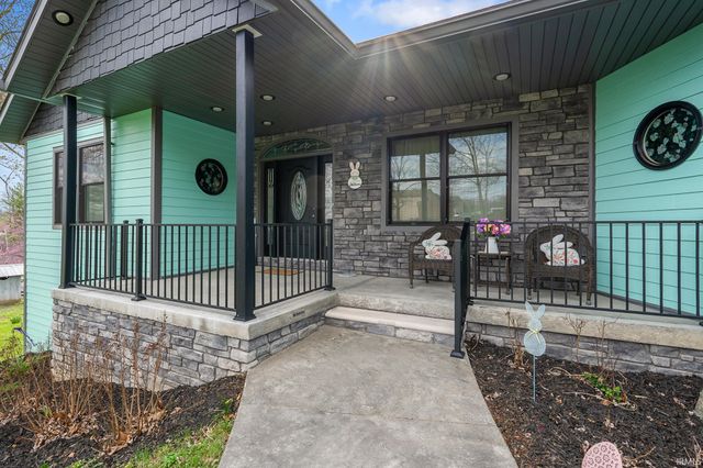 220 N Jefferson Street, Nashville, IN 47448