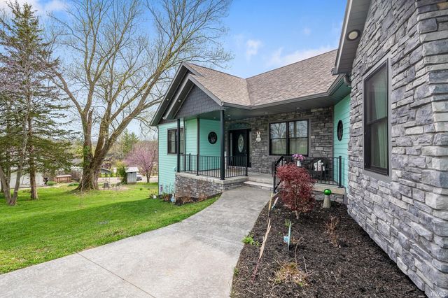 220 N Jefferson Street, Nashville, IN 47448