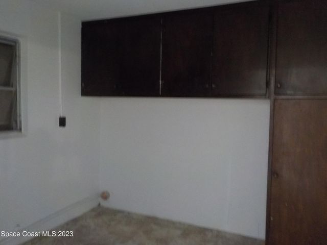 636 Hampton Drive NE, Palm Bay, FL 32905
