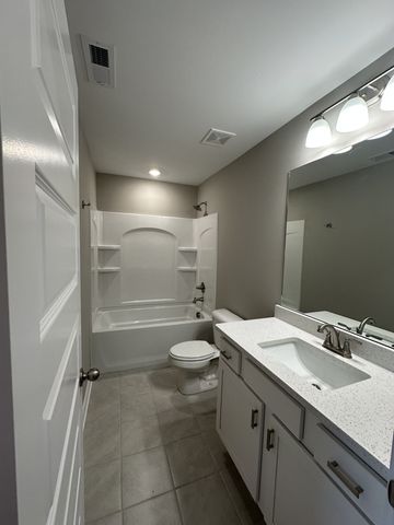 1428 Vanner Ct, Gallatin, TN 37066