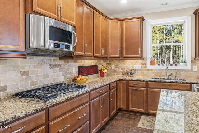 35 Rolling Meadows Lane, Chapel Hill, NC 27517