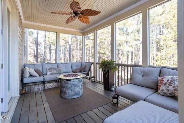 35 Rolling Meadows Lane, Chapel Hill, NC 27517