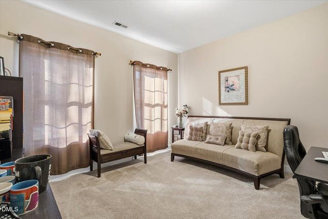 35 Rolling Meadows Lane, Chapel Hill, NC 27517