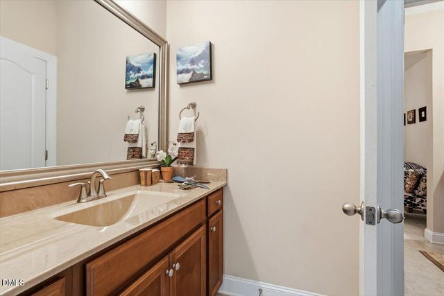 35 Rolling Meadows Lane, Chapel Hill, NC 27517