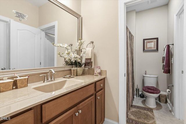 35 Rolling Meadows Lane, Chapel Hill, NC 27517