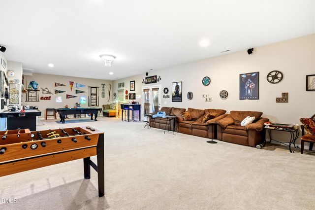 35 Rolling Meadows Lane, Chapel Hill, NC 27517