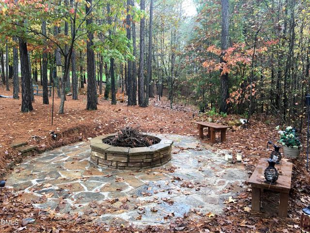 35 Rolling Meadows Lane, Chapel Hill, NC 27517