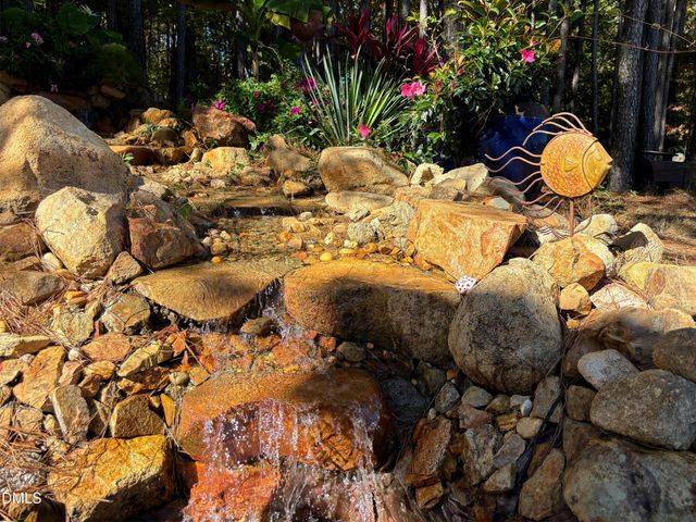 35 Rolling Meadows Lane, Chapel Hill, NC 27517