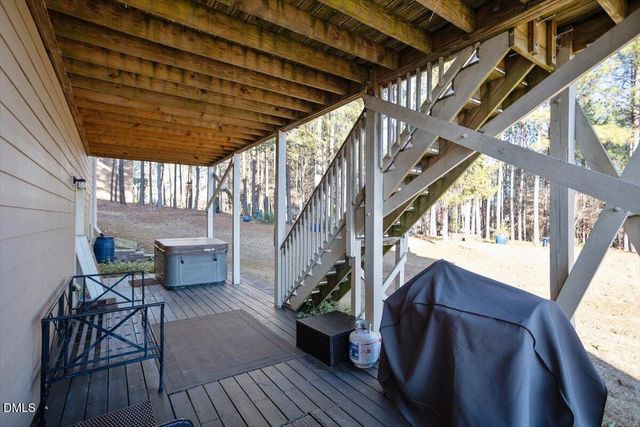 35 Rolling Meadows Lane, Chapel Hill, NC 27517