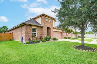 2704 Rogliano Lane, League City, TX 77573