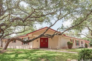 405 Kimberly Dr, Universal City, TX 78148