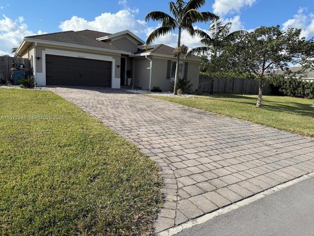 30660 SW 193rd Ave, Homestead, FL 33030