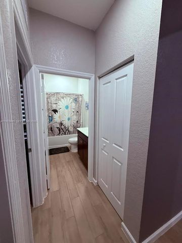 30660 SW 193rd Ave, Homestead, FL 33030