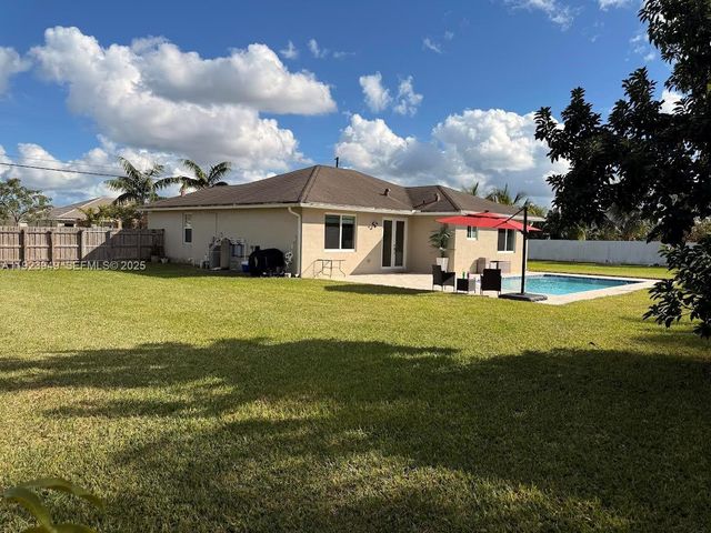 30660 SW 193rd Ave, Homestead, FL 33030