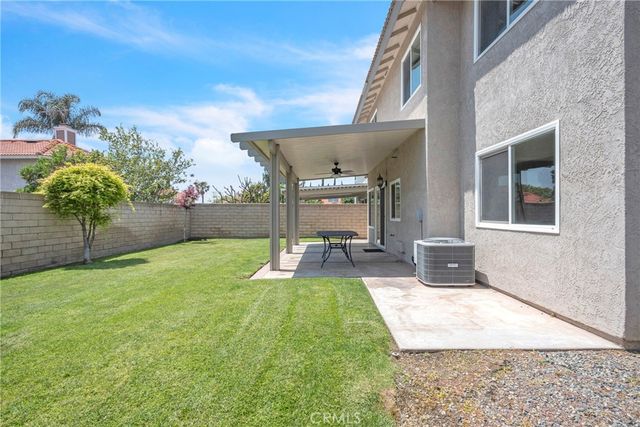 16933 Farwell, Fontana, CA 92336