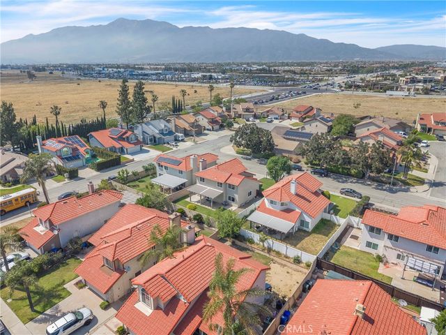 16933 Farwell, Fontana, CA 92336