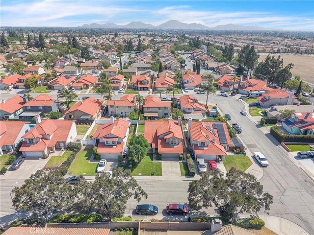 16933 Farwell, Fontana, CA 92336