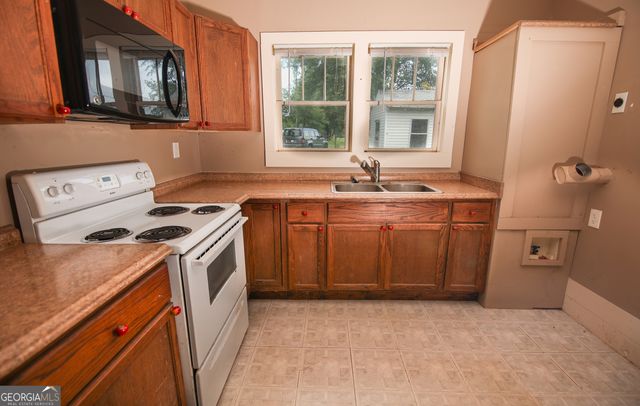 2818 Toms Creek Road, Martin, GA 30557