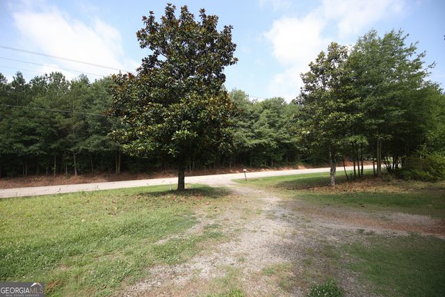 2818 Toms Creek Road, Martin, GA 30557