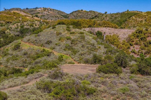 9 Calle Cresta, Temecula, CA 92590