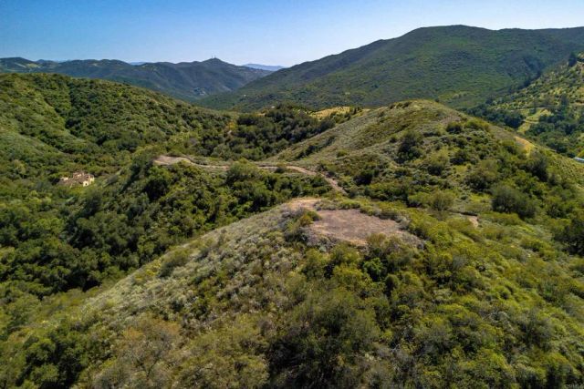 9 Calle Cresta, Temecula, CA 92590