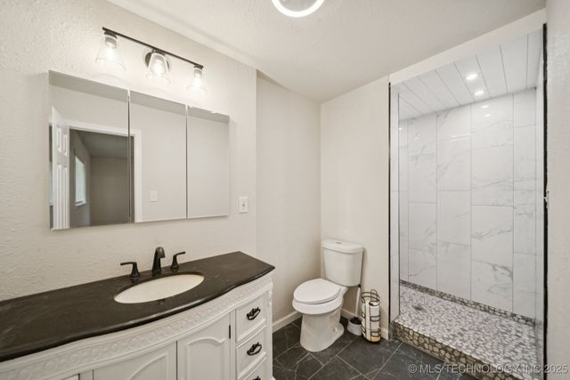 16 W 40th Street, Sand Springs, OK 74063