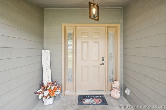 16 W 40th Street, Sand Springs, OK 74063