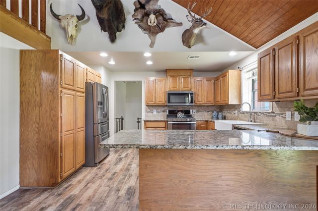17916 N 124th West Avenue, Skiatook, OK 74070