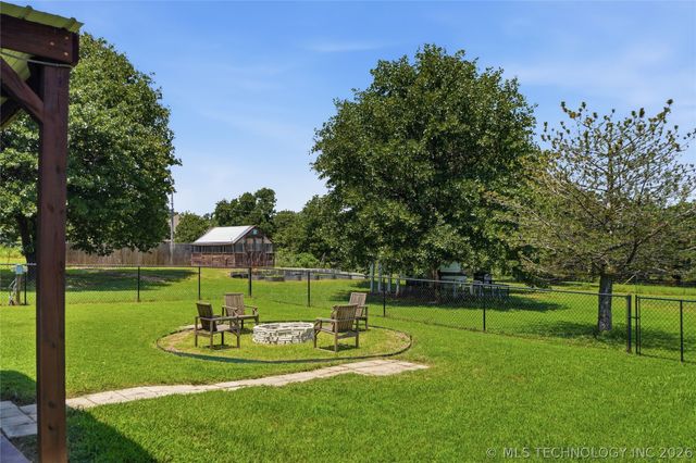 17916 N 124th West Avenue, Skiatook, OK 74070