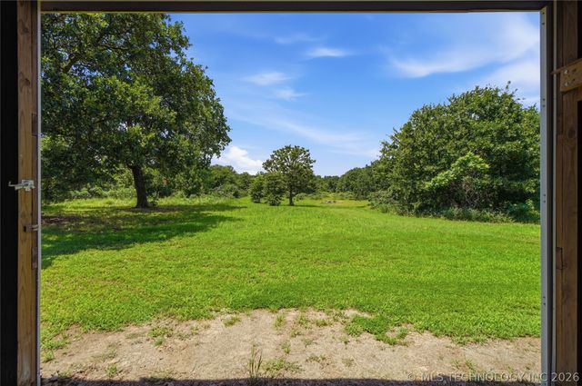 17916 N 124th West Avenue, Skiatook, OK 74070