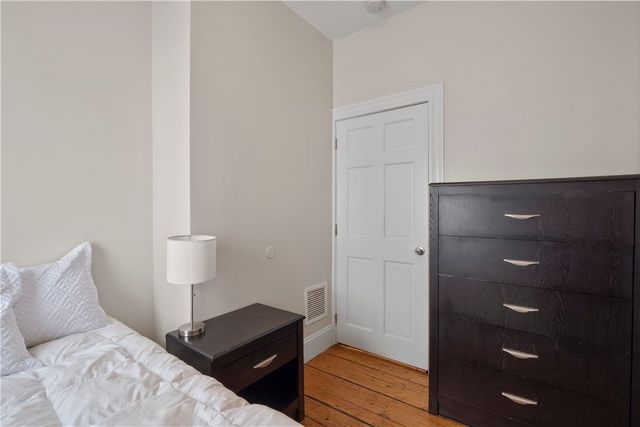 20 Governor Street, Providence, RI 02906