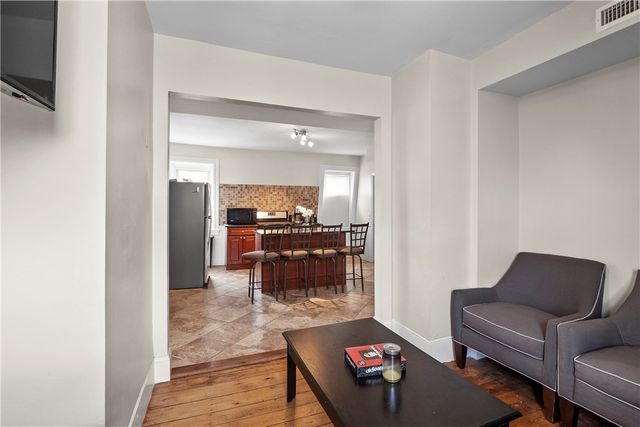 20 Governor Street, Providence, RI 02906