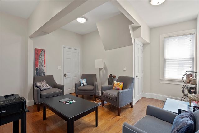 20 Governor Street, Providence, RI 02906