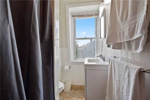 20 Governor Street, Providence, RI 02906