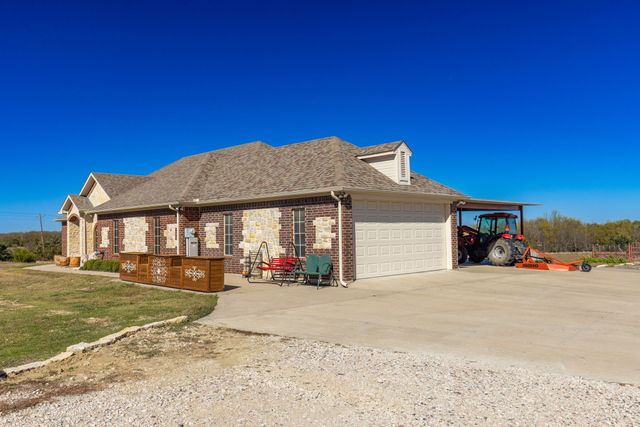 3794 County Road 1089, Celeste, TX 75423