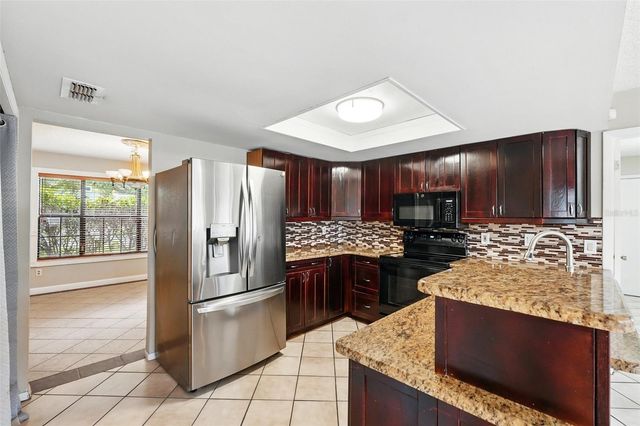 7925 TUMBLESTONE DRIVE, Orlando, FL 32819
