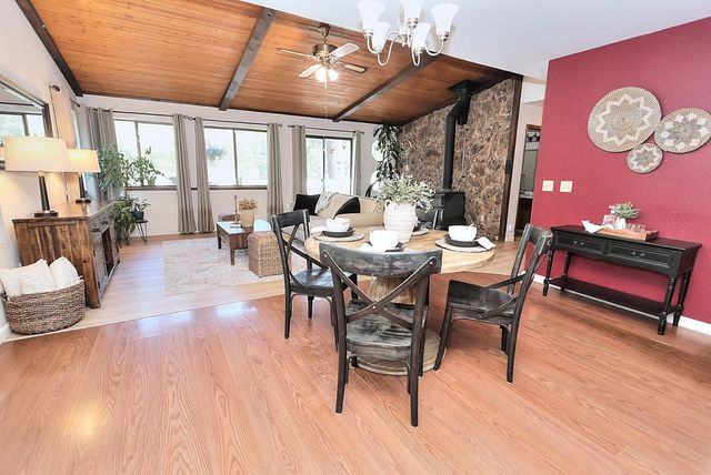 5421 Shooting Star Rd, Pollock Pines, CA 95726