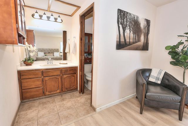 5421 Shooting Star Rd, Pollock Pines, CA 95726
