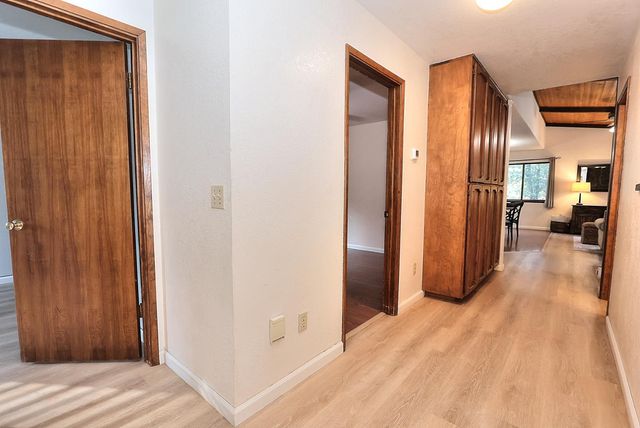 5421 Shooting Star Rd, Pollock Pines, CA 95726