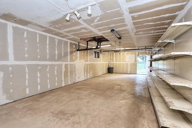 5421 Shooting Star Rd, Pollock Pines, CA 95726