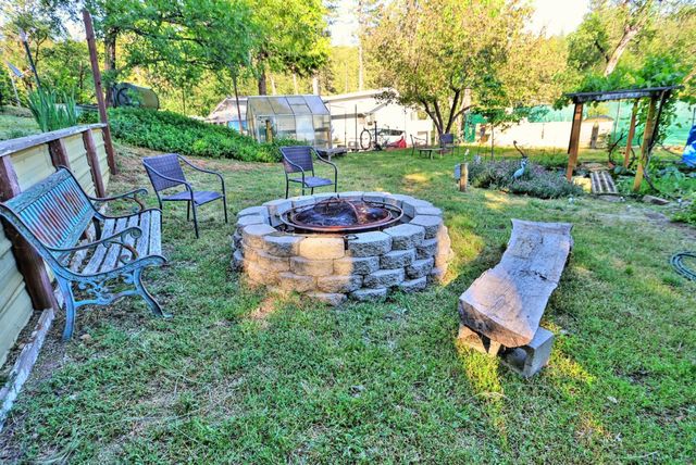5421 Shooting Star Rd, Pollock Pines, CA 95726