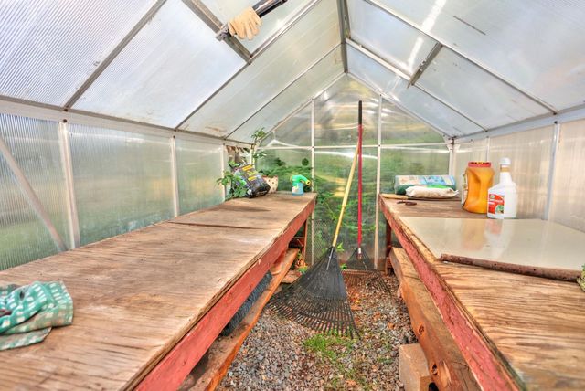 5421 Shooting Star Rd, Pollock Pines, CA 95726