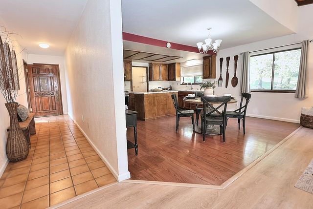 5421 Shooting Star Rd, Pollock Pines, CA 95726